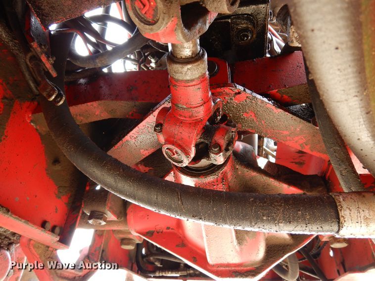 image for item DR1272 1985 Versatile 256 bi-directional tractor