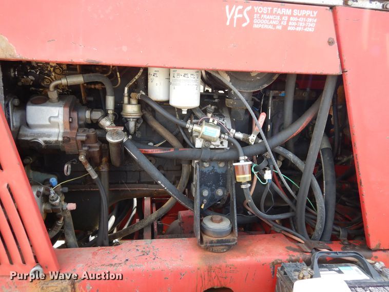 image for item DR1272 1985 Versatile 256 bi-directional tractor