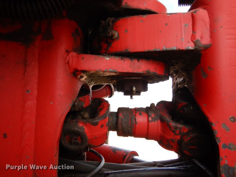 image for item DR1272 1985 Versatile 256 bi-directional tractor