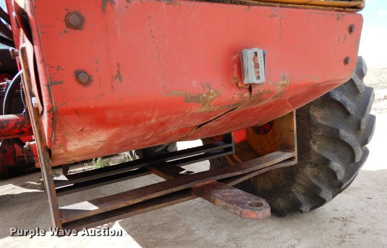 image for item DR1272 1985 Versatile 256 bi-directional tractor