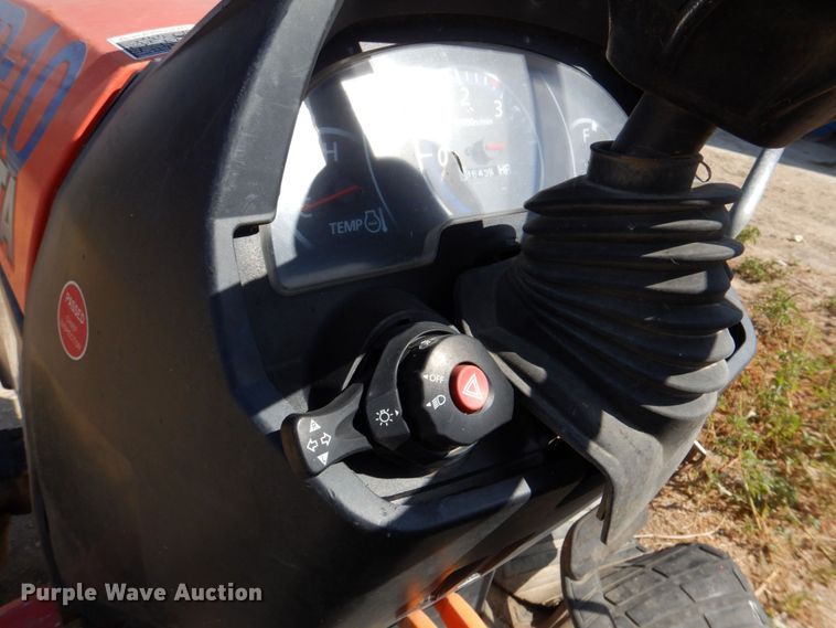 image for item DR1944 Kubota B2301  MFWD tractor