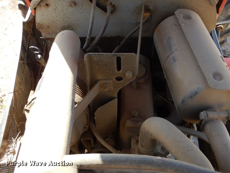 image for item DR1944 Kubota B2301  MFWD tractor