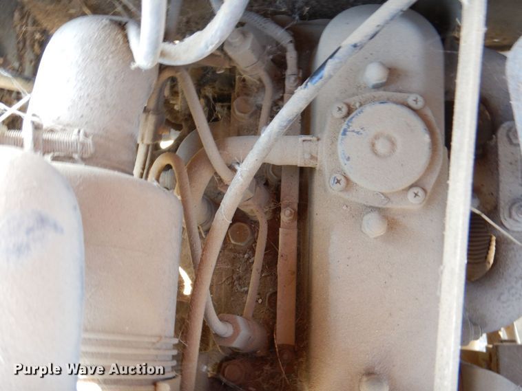 image for item DR1944 Kubota B2301  MFWD tractor