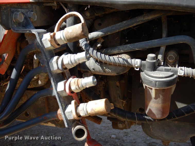 image for item DR1944 Kubota B2301  MFWD tractor