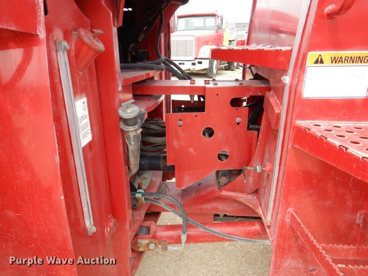 image for item DS8125 2005 Case STX375  4WD tractor