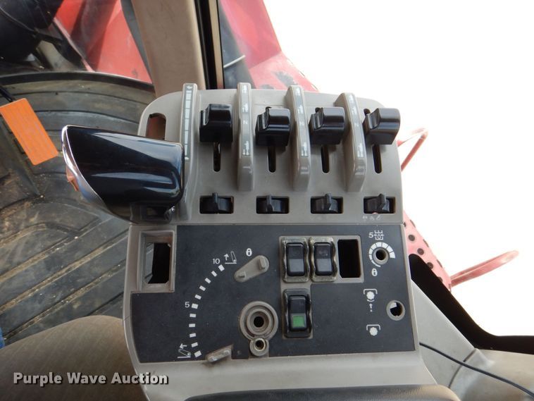 image for item DS8125 2005 Case STX375  4WD tractor