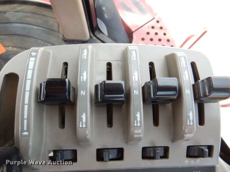 image for item DS8125 2005 Case STX375  4WD tractor