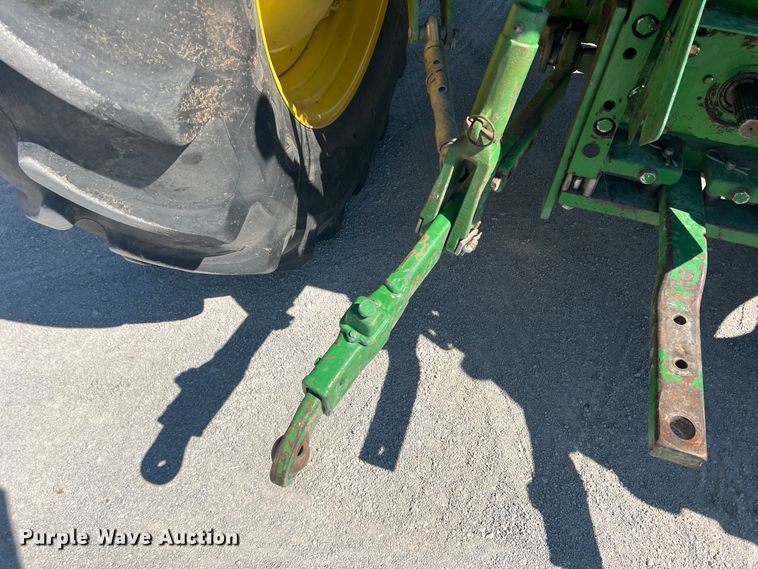 image for item DS8391 2012 John Deere 7230  MFWD tractor