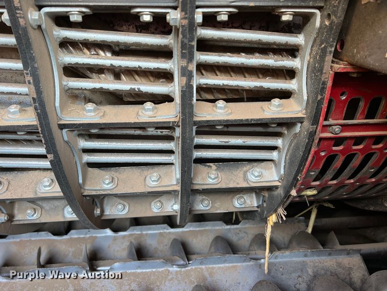 image for item DS8411 2000 Case IH 2388  combine