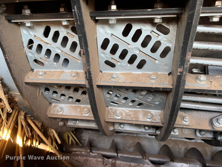 image for item DS8411 2000 Case IH 2388  combine