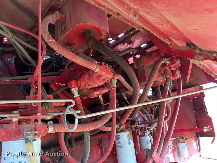 image for item DS8411 2000 Case IH 2388  combine