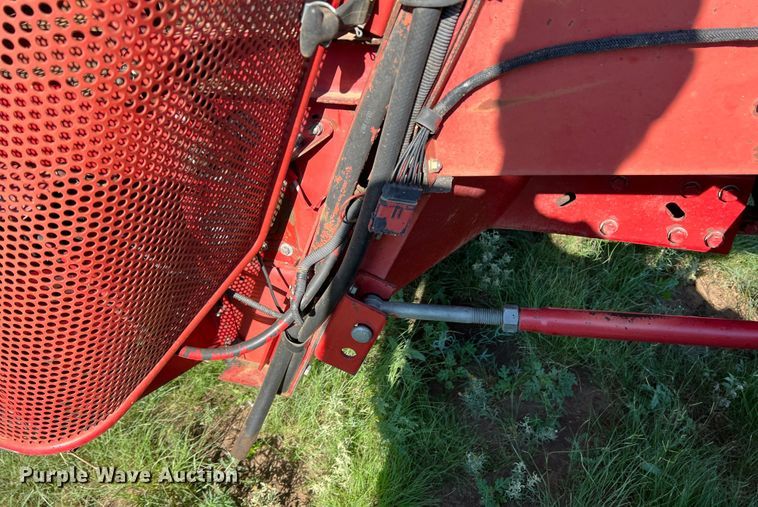 image for item DS8411 2000 Case IH 2388  combine