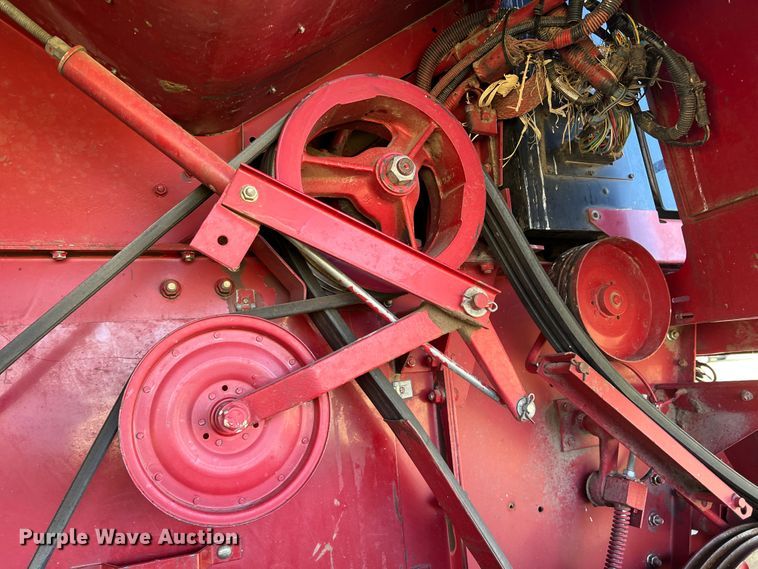 image for item DS8411 2000 Case IH 2388  combine