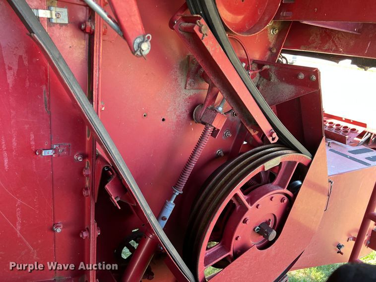 image for item DS8411 2000 Case IH 2388  combine