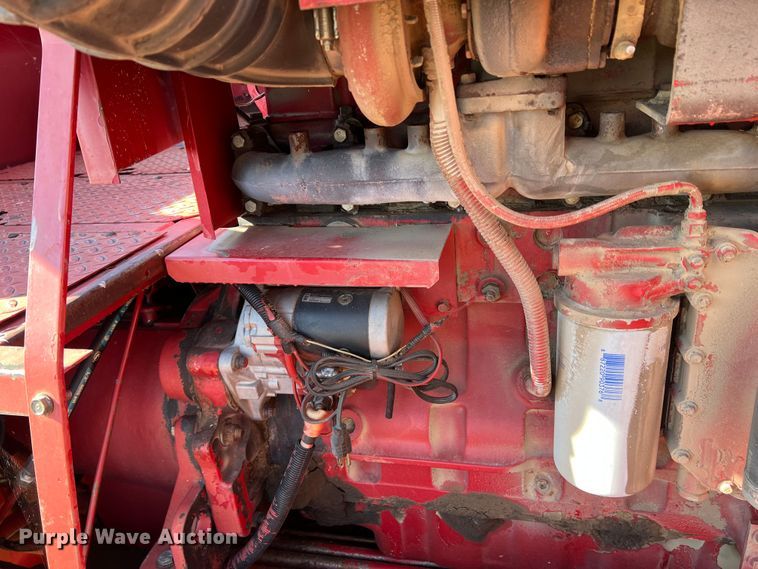 image for item DS8411 2000 Case IH 2388  combine