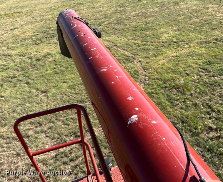 image for item DS8411 2000 Case IH 2388  combine