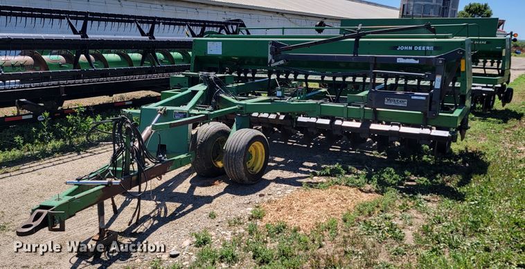 image for item JC9797 (2) John Deere 750 grain drills