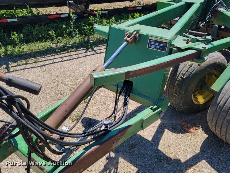 image for item JC9797 (2) John Deere 750 grain drills