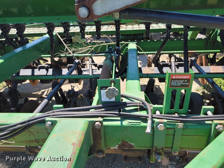 image for item JC9797 (2) John Deere 750 grain drills