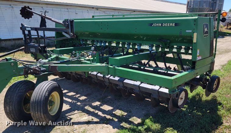 image for item JC9797 (2) John Deere 750 grain drills