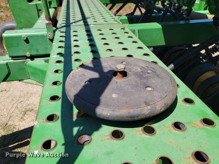 image for item JC9797 (2) John Deere 750 grain drills