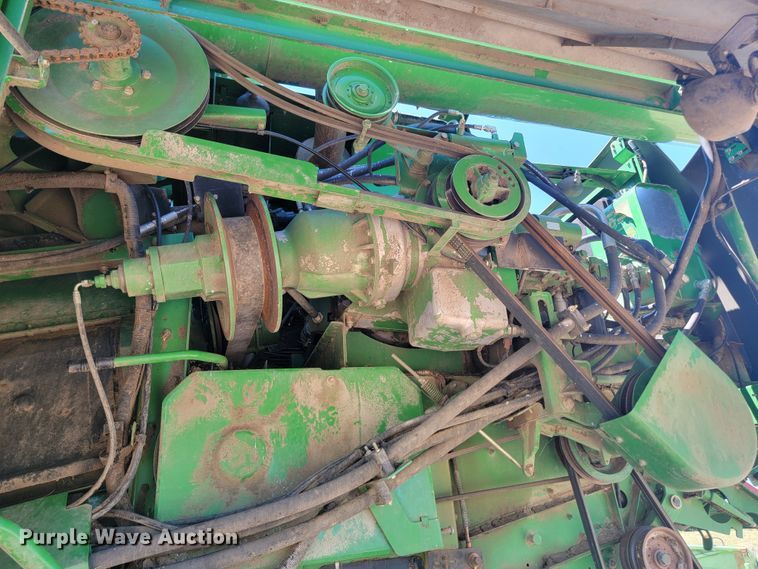 image for item JC9799 2005 John Deere 9760 STS  combine