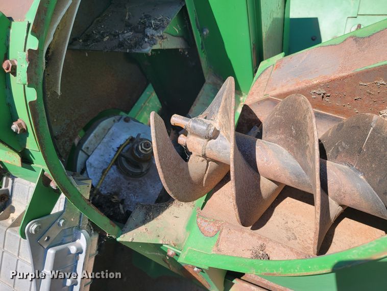 image for item JC9799 2005 John Deere 9760 STS  combine