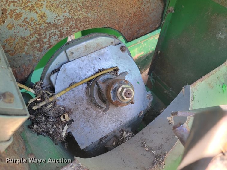 image for item JC9799 2005 John Deere 9760 STS  combine