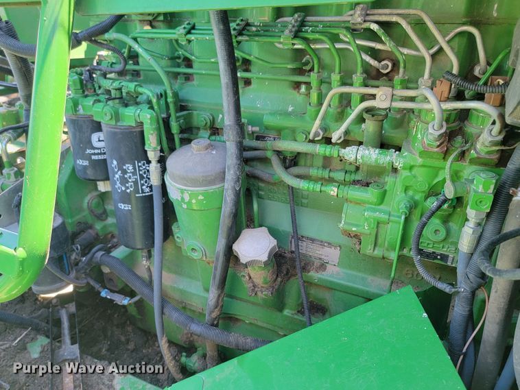 image for item JC9799 2005 John Deere 9760 STS  combine