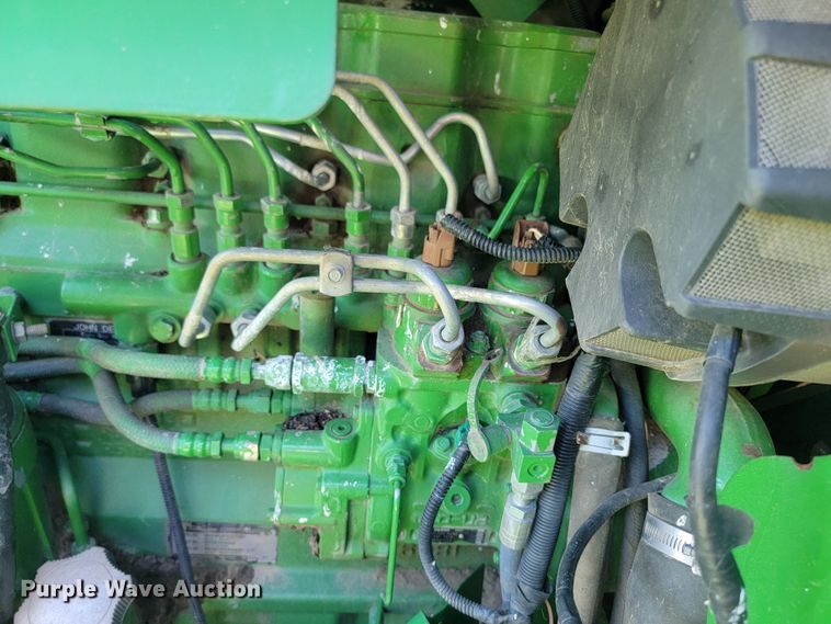 image for item JC9799 2005 John Deere 9760 STS  combine