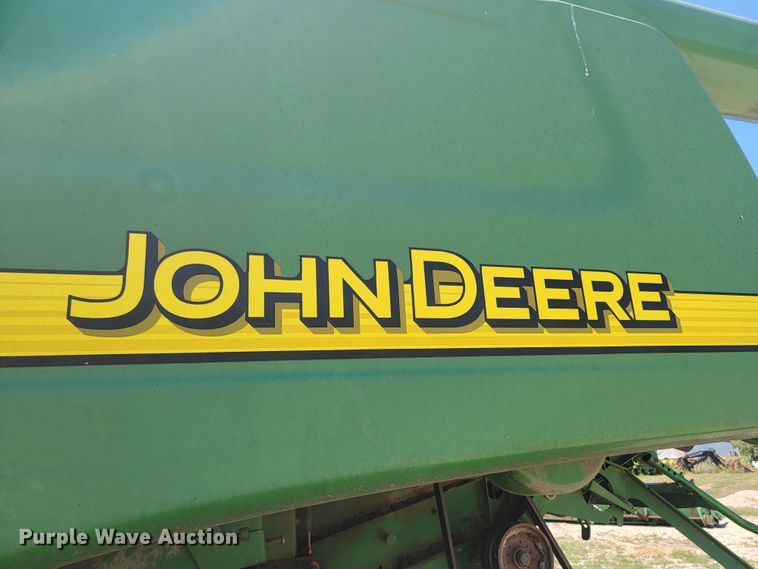 image for item JC9799 2005 John Deere 9760 STS  combine