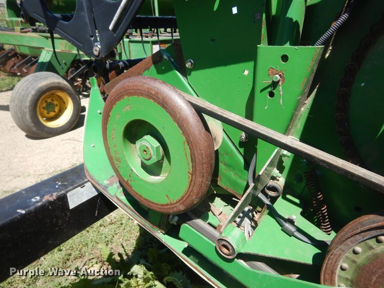 image for item JC9800 2005 John Deere 635F  flex head