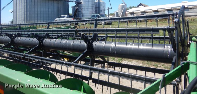 image for item JC9800 2005 John Deere 635F  flex head