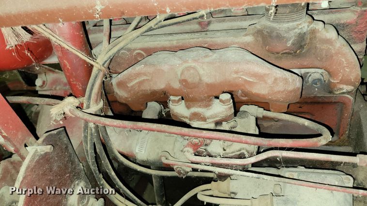 image for item JH9690 Continental IY69  engine