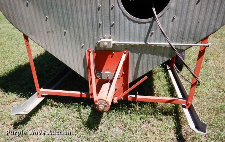 image for item JH9691 Behlen HA-260  grain dryer