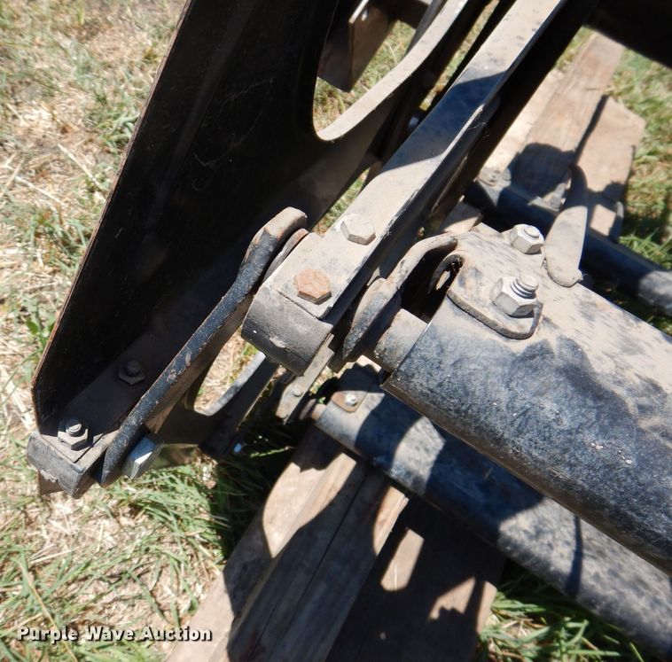 image for item JO9019 Case IH 1020  bean header reel