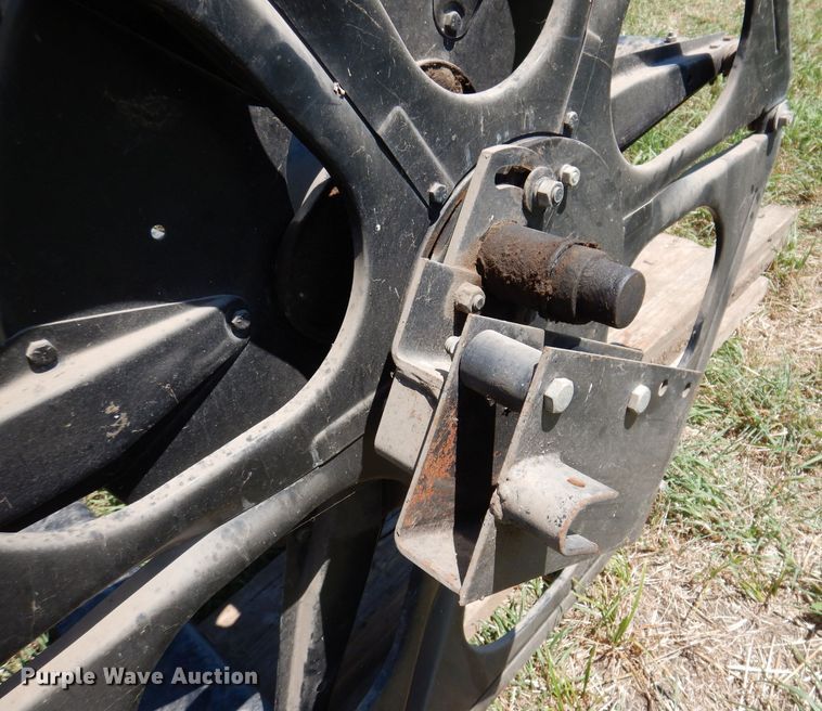 image for item JO9019 Case IH 1020  bean header reel