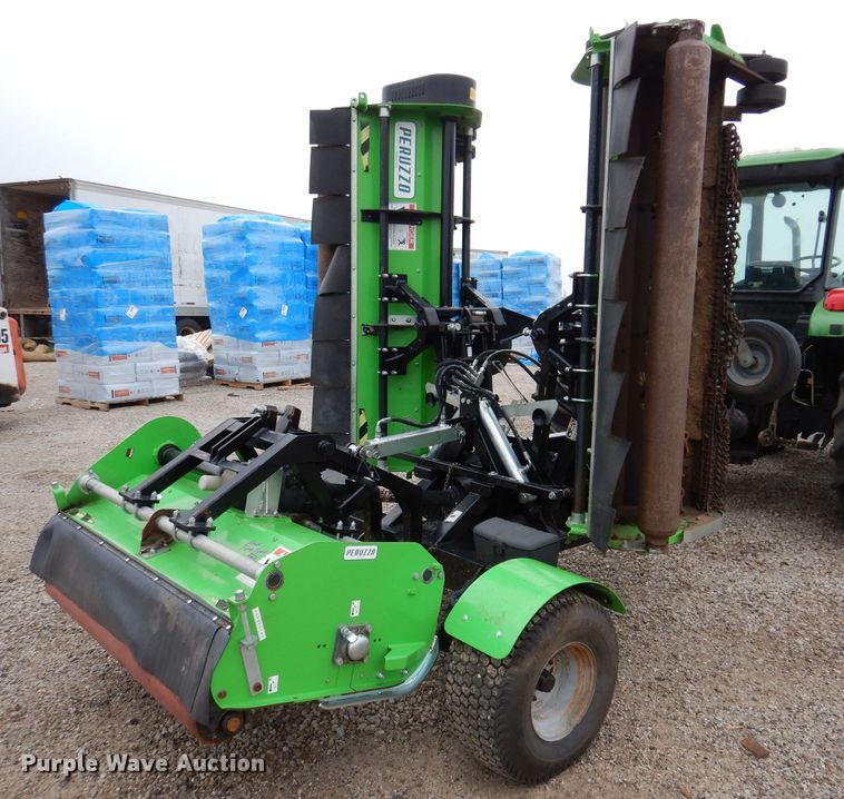 image for item JO9054 2016 Peruzzo Triflex 5000  batwing flail mower