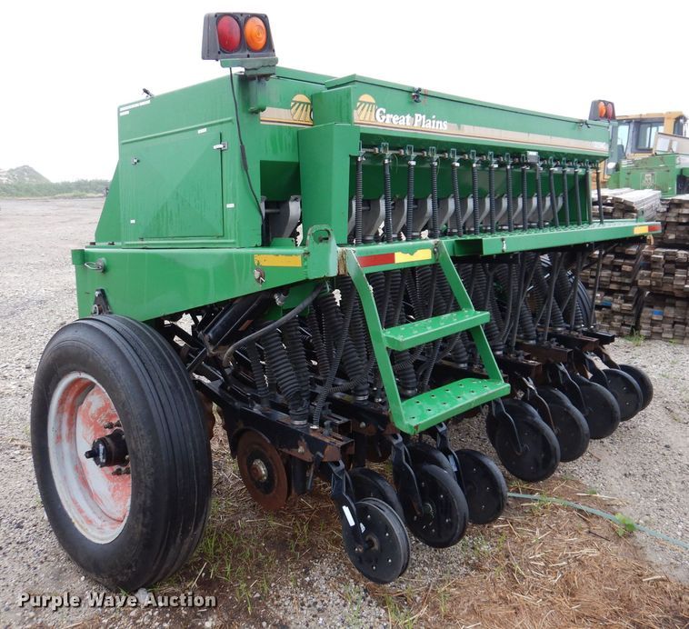 image for item JO9057 2002 Great Plains 1005NG no-till grain drill