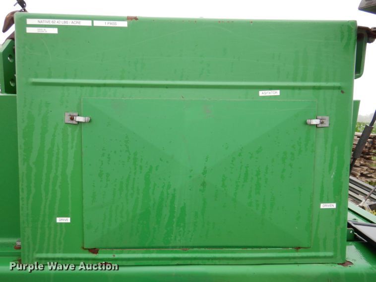 image for item JO9057 2002 Great Plains 1005NG no-till grain drill