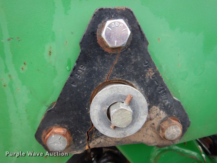 image for item JO9057 2002 Great Plains 1005NG no-till grain drill