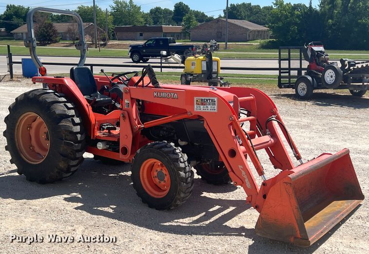image for item JX9270 Kubota L4400  MFWD tractor
