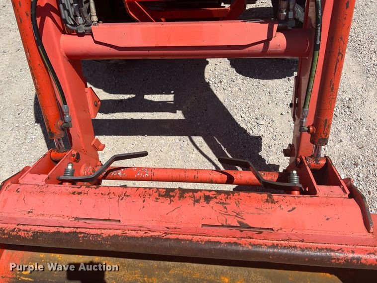 image for item JX9270 Kubota L4400  MFWD tractor