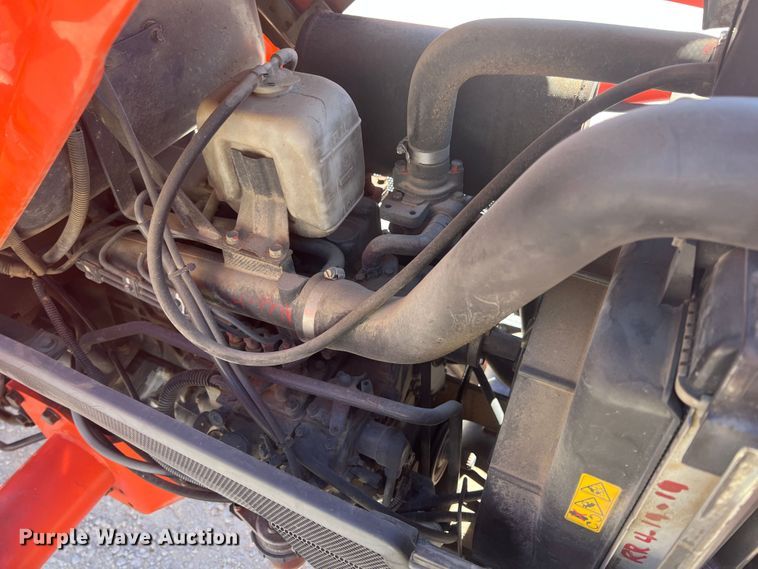 image for item JX9270 Kubota L4400  MFWD tractor