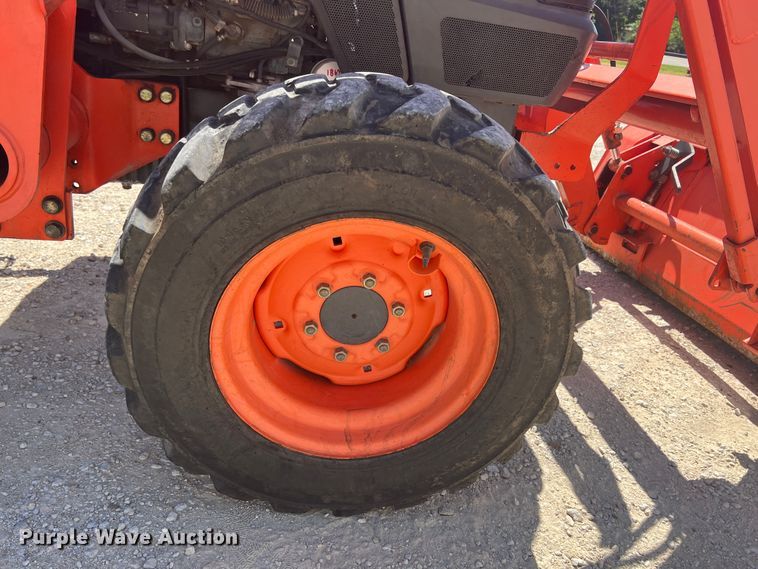 image for item JX9270 Kubota L4400  MFWD tractor