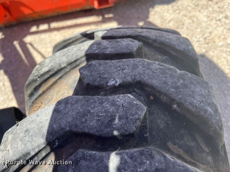 image for item JX9270 Kubota L4400  MFWD tractor