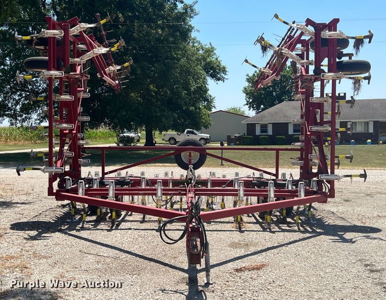 image for item JX9273 Wil-Rich  field cultivator