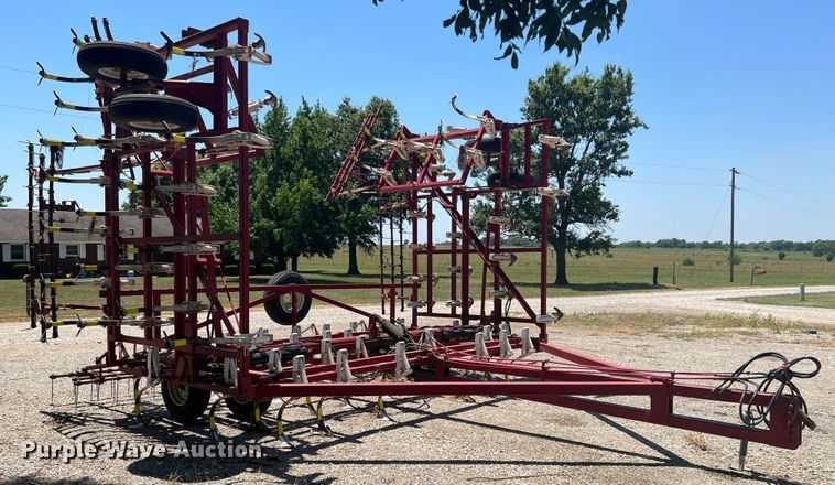 image for item JX9273 Wil-Rich  field cultivator