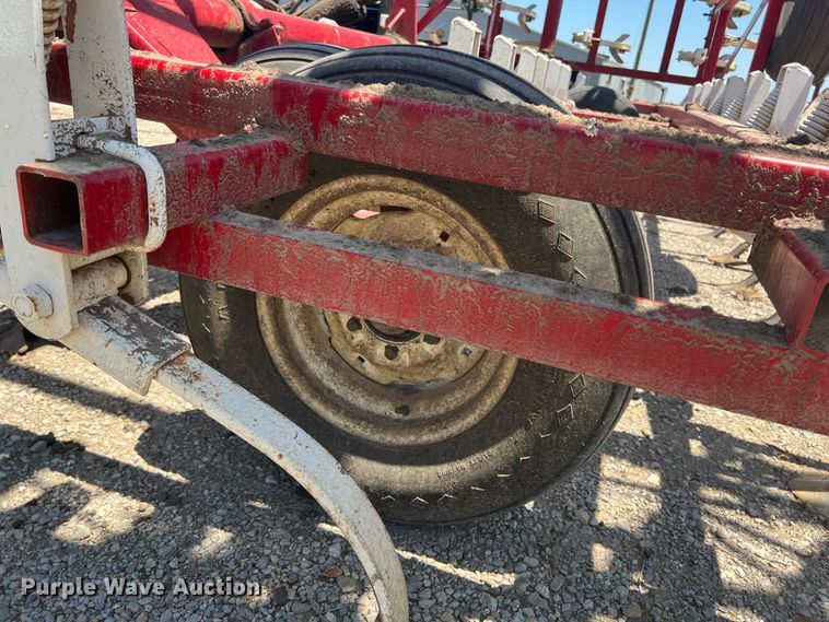 image for item JX9273 Wil-Rich  field cultivator