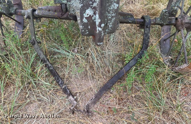 image for item JX9276 Hay press